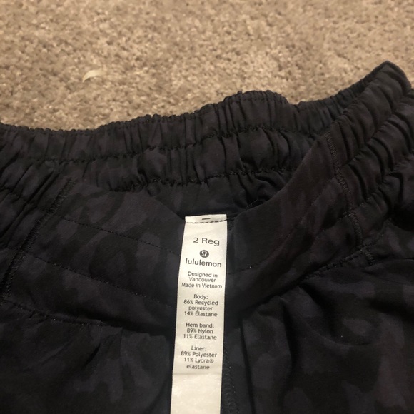lululemon athletica Pants - Good Quality Lululemon Leopard Print Hotty Hots!